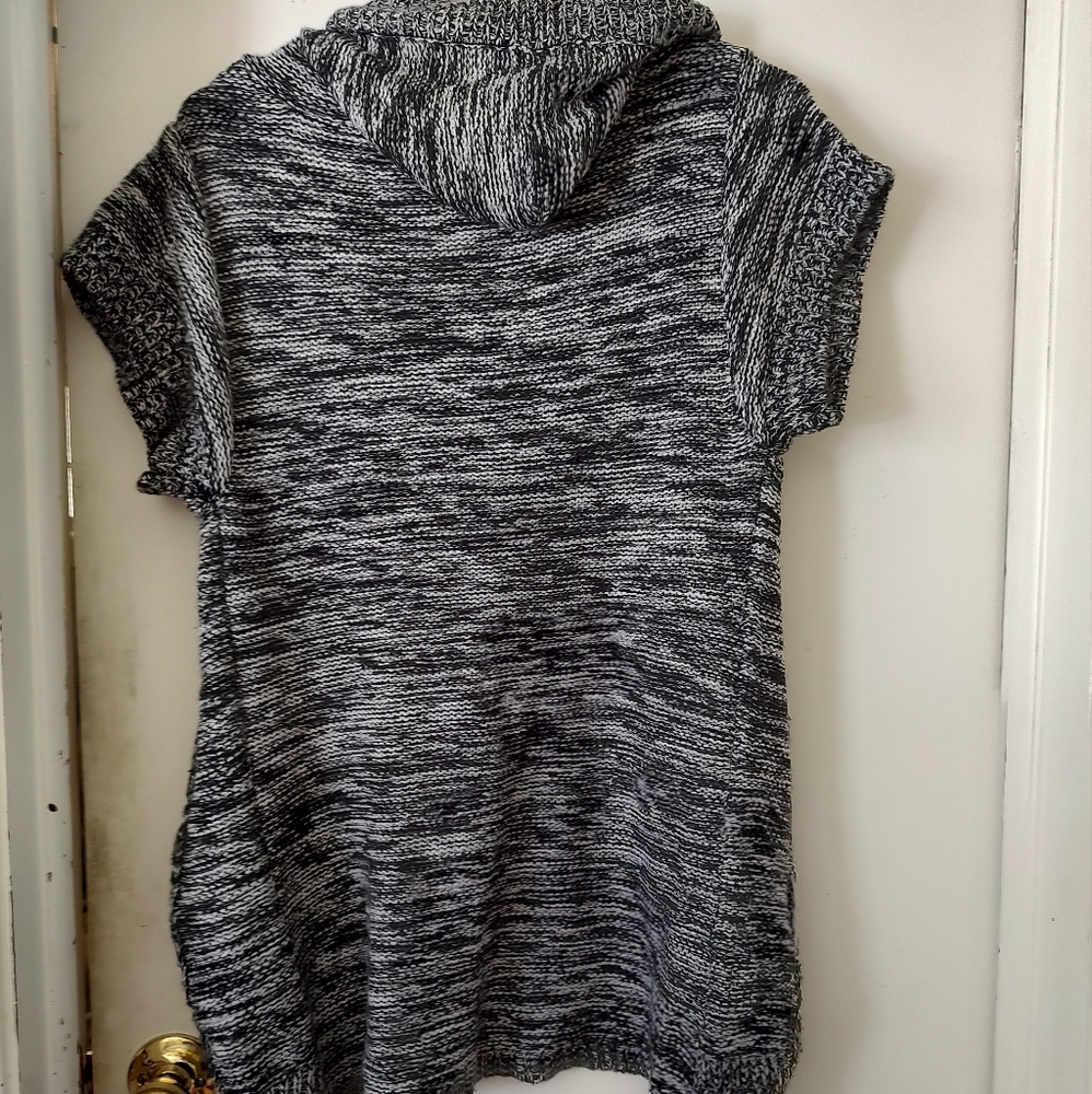 Women's sweater